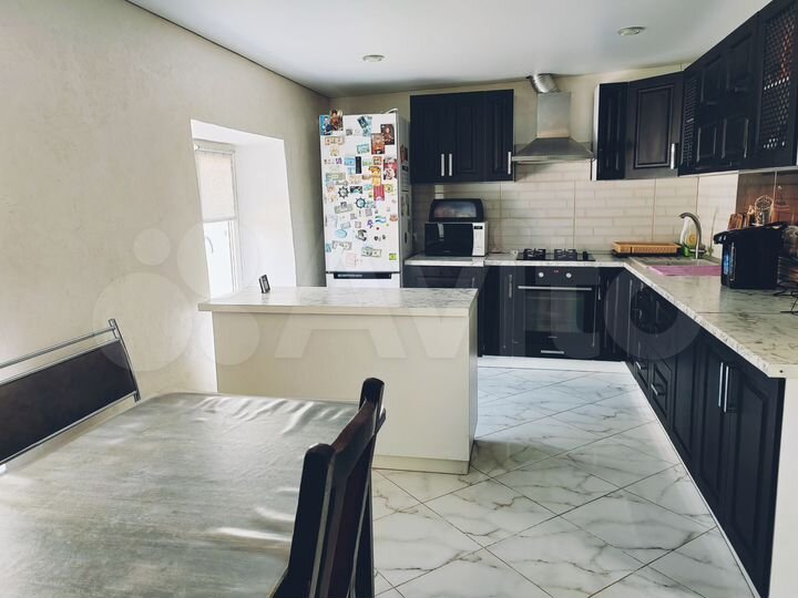 Дом 100 м² на участке 5 сот.