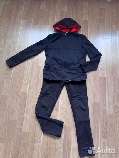 Спортивный костюм на подростка