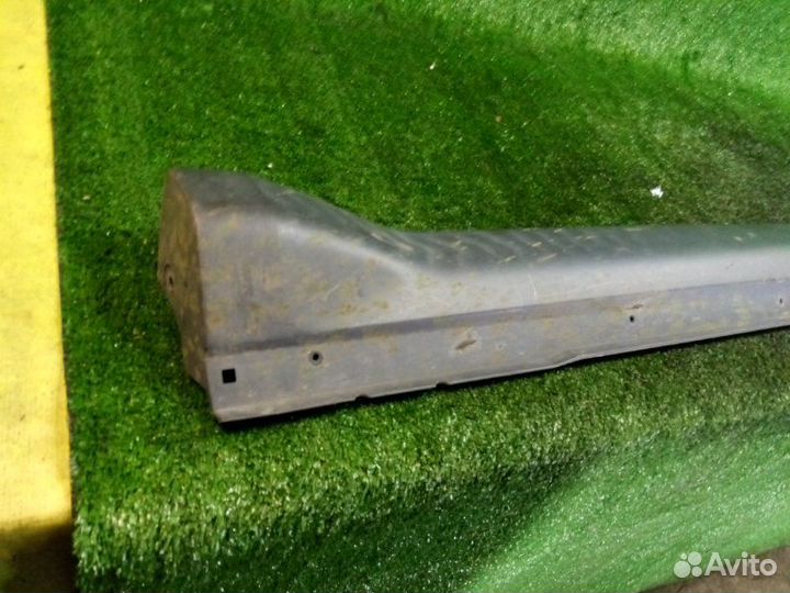 Накладка на порог левая Mitsubishi Outlander CW5W