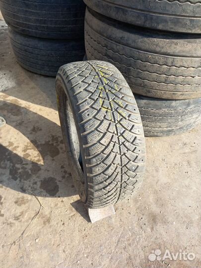 Bfgoodrich G-Force Stud 215/55 R16