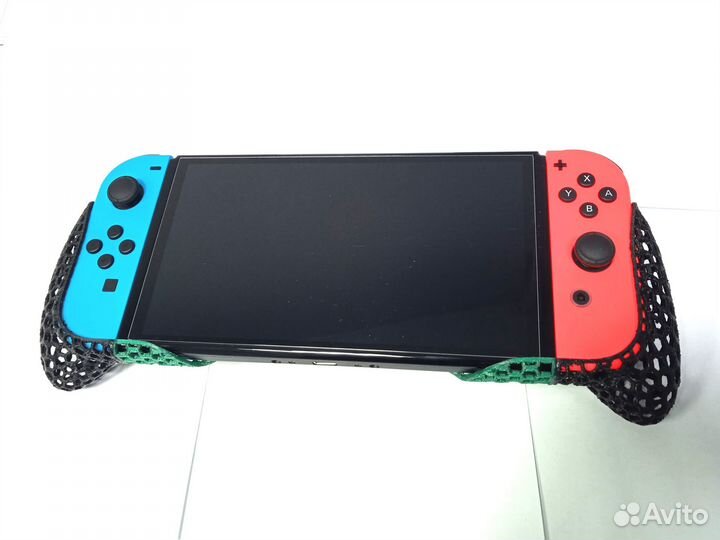 Сотовый держатель Nintendo Switch