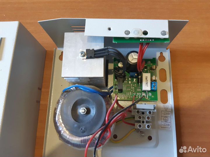 Ибп бесперебойник