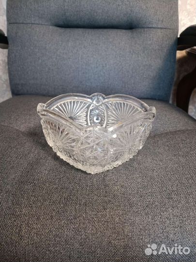Ваза хрустальная