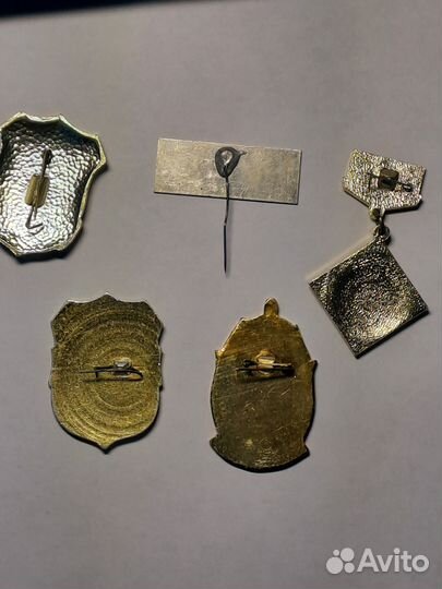 Значки по теме 