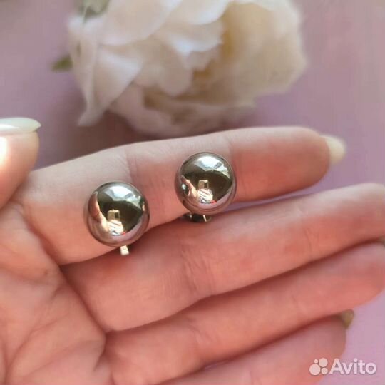 Винтажные клипсы разные. 25.06.23