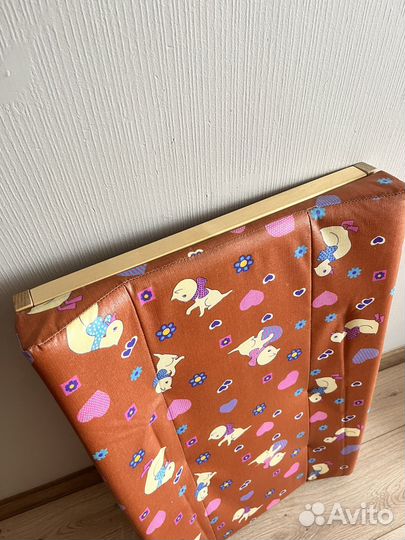 Пеленальная доска на комод