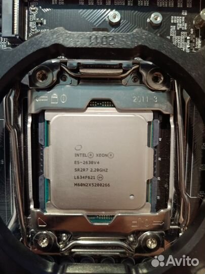 Материнской платы x99 d4+Xeon E5 2620v3+16гб