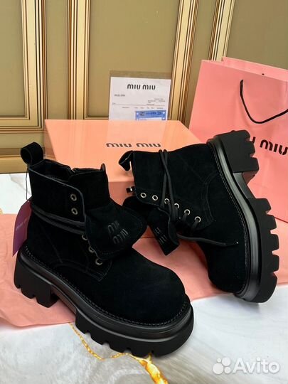 Ботинки Miu Miu женские зимние