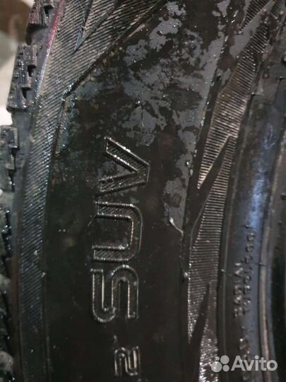 Nokian Tyres Hakkapeliitta 10p SUV 235/35 R17