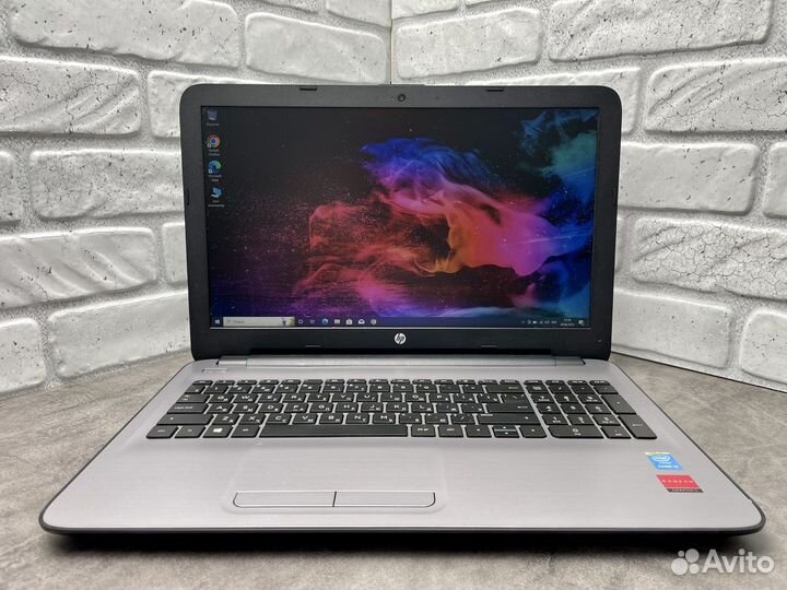 HP Core i3 SSD 128Gb Ram 6Gb Radeon R5 2Gb