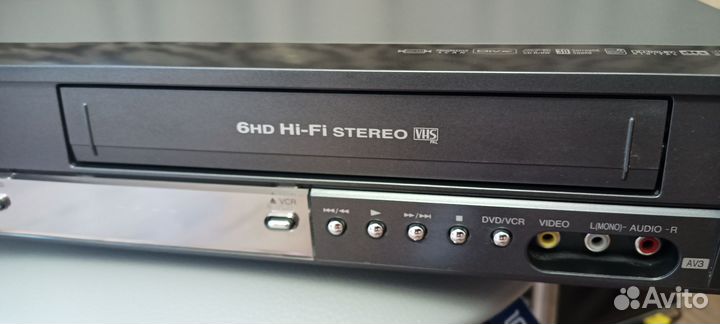 Видеомагнитофон с двд