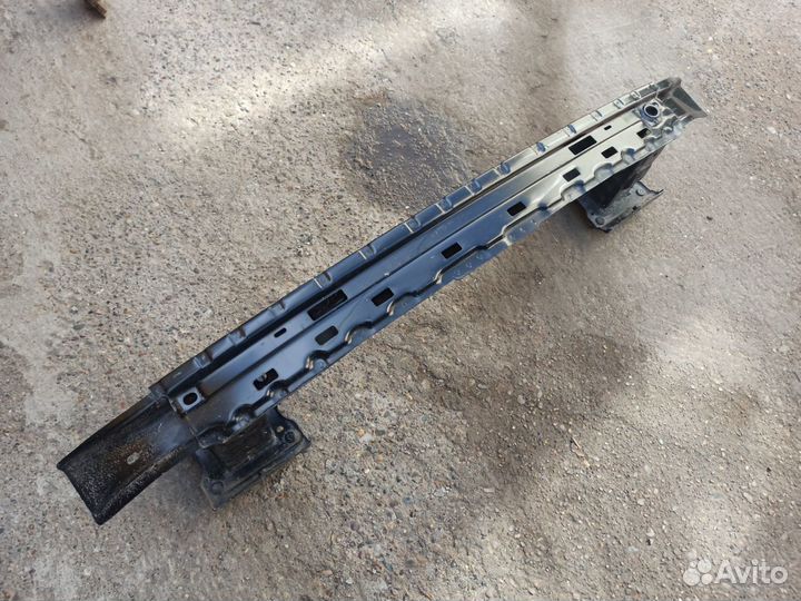 Усилитель заднего бампера Mercedes W166 GL ML