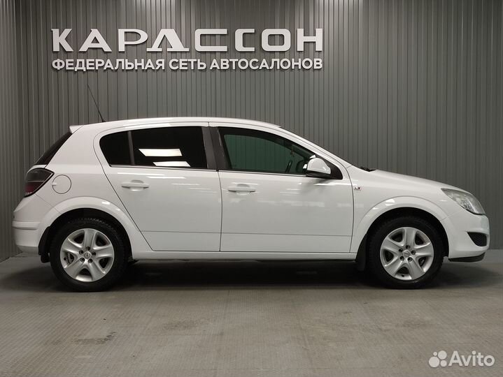 Opel Astra 1.6 МТ, 2011, 168 554 км