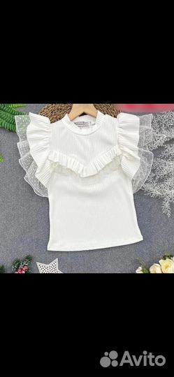 Белая блузка