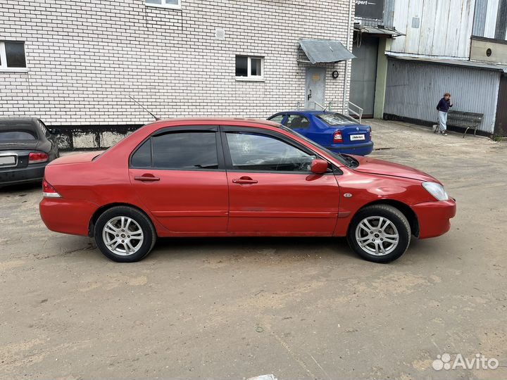 Mitsubishi Lancer 1.6 МТ, 2006, 360 000 км