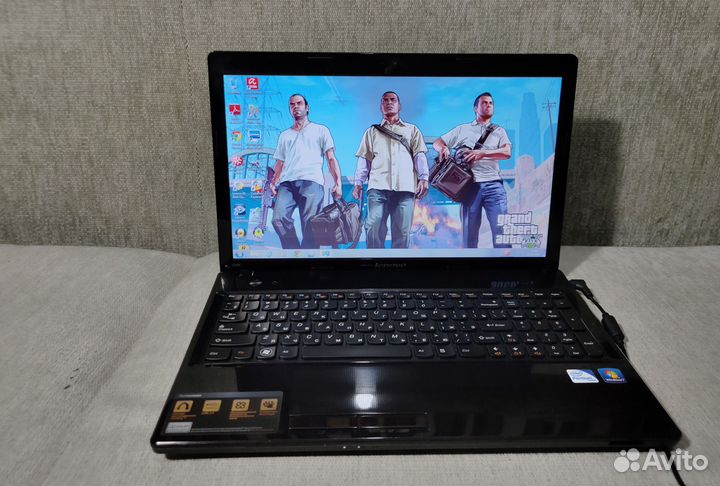 Ноутбук Lenovo идеальное состояние/500gb/4gb