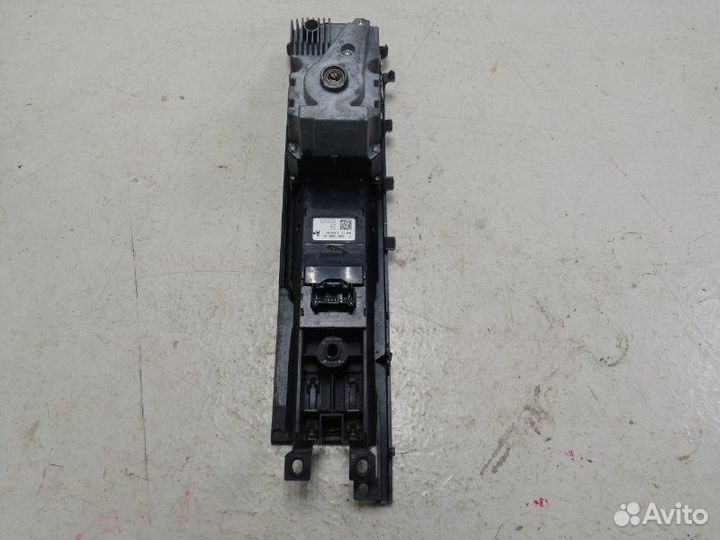 Кулиса кпп Jaguar Xf 2008-2015