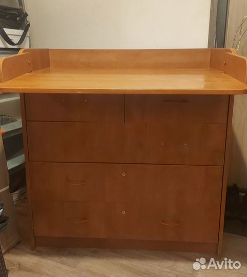 Пеленальный столик комод