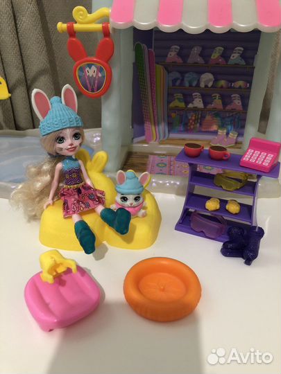 Игровой набор Enchantimals c куклой Энчантималс