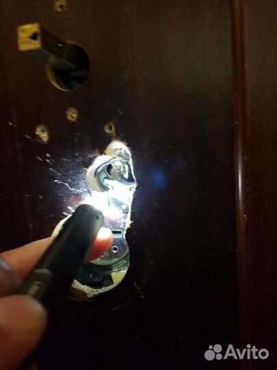 Аварийное вскрытие замков 24