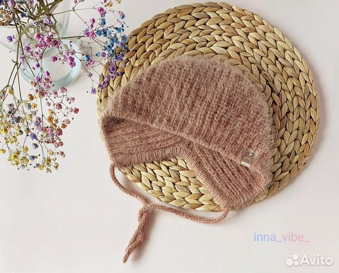 Чепчик женский