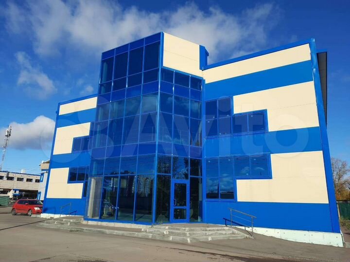 Торговое помещение 830 м²