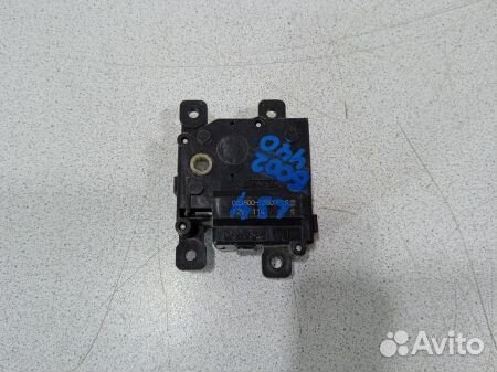 Моторчик заслонки печки 0638001030