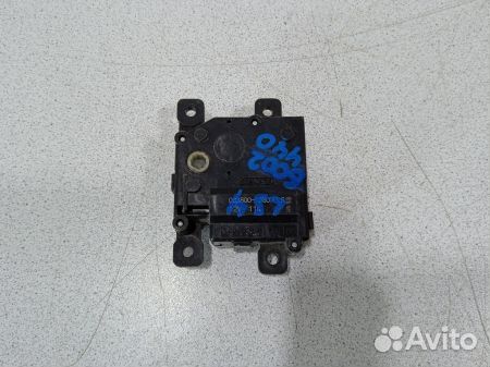 Моторчик заслонки печки 0638001030