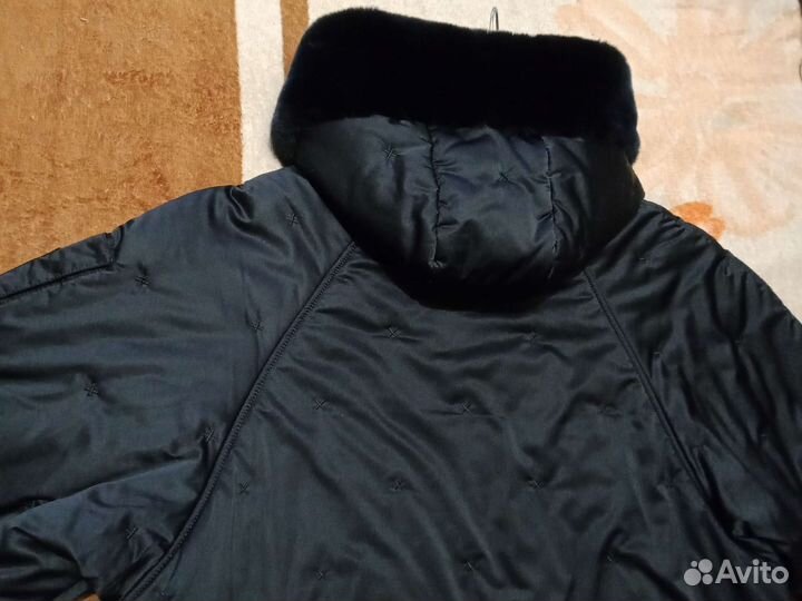 Пальто 58р,цвет королевский синий,реглан,стройнит