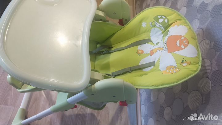 Стульчик для кормления