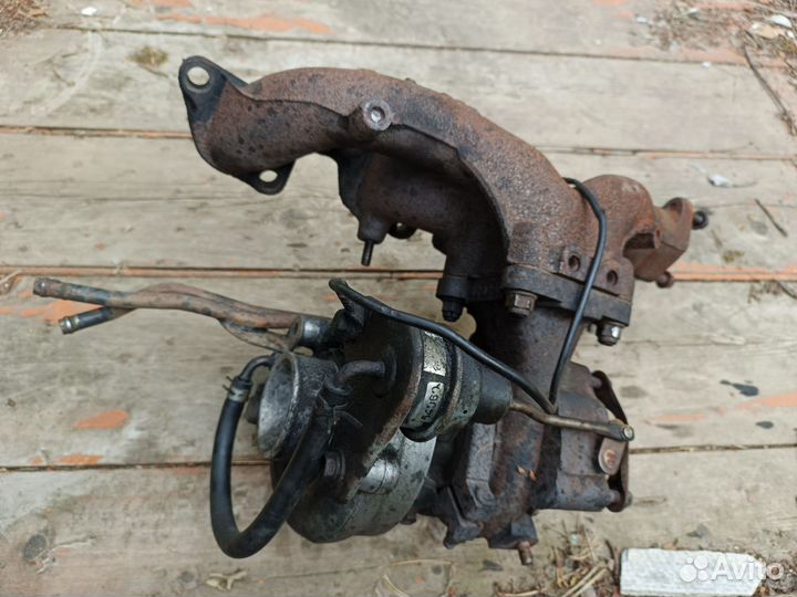 Выпускной коллектор Toyota Hilux Surf 1991г