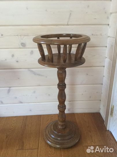 Подставка под вазу дубовая Германия