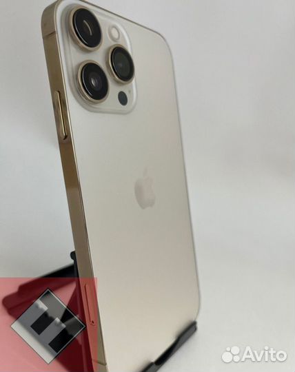 iPhone 14pro внутри XR, Airpods в подарок