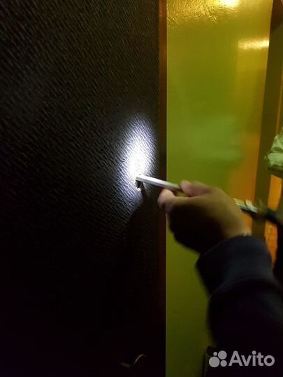 Вскрытие замков, замена замков, установка замка