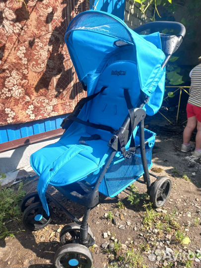 Детская прогулочная легкая коляска бу