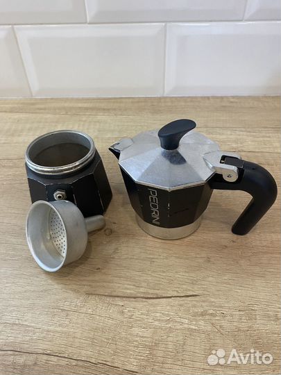 Гейзерная кофеварка