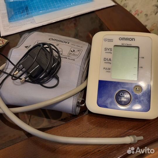 Тонометр Омрон M2 Classic