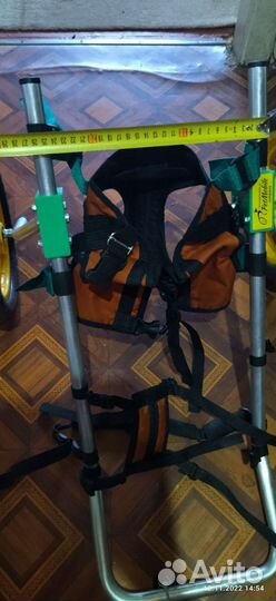 Коляска инвалидная для собаки под передние лапы