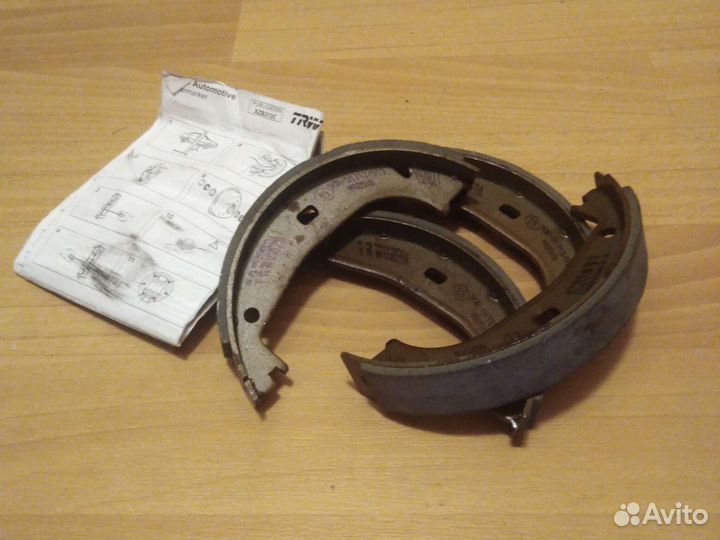 Bmw e36 задний тормоз колодки