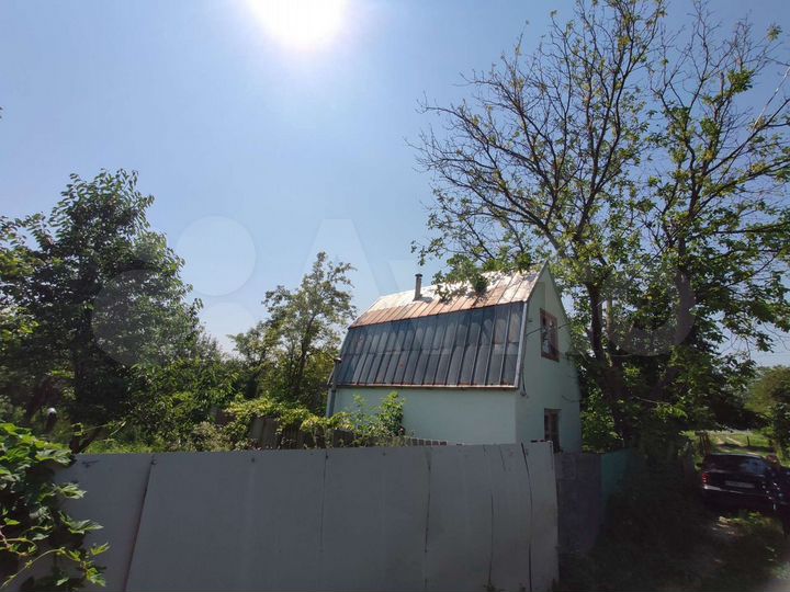 Дача 33,3 м² на участке 4 сот.