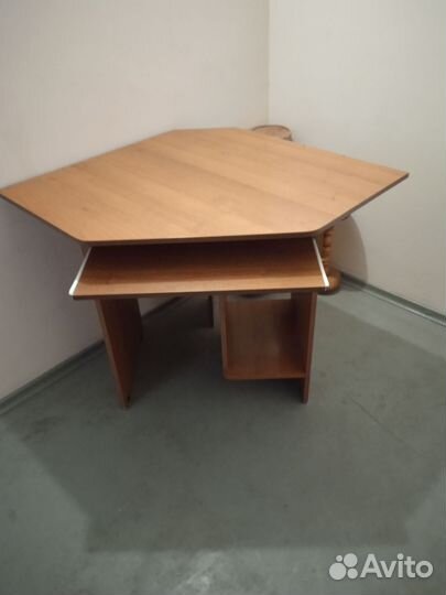 Компьютерный стол бу