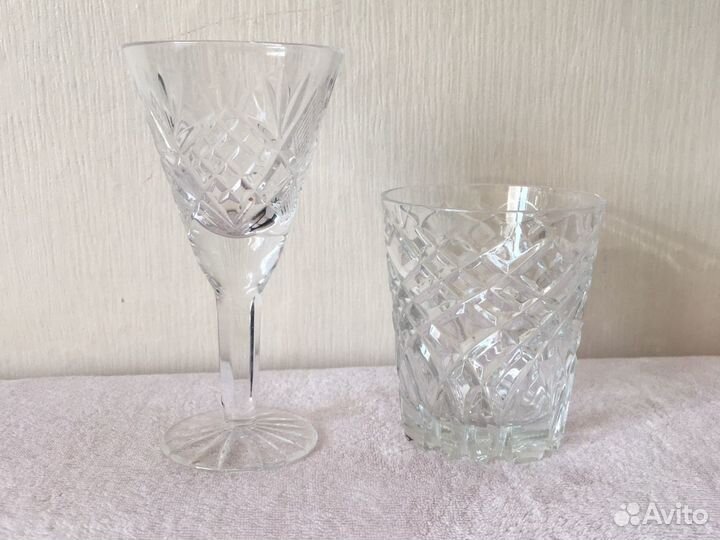 Хрустальные фужеры и стаканы