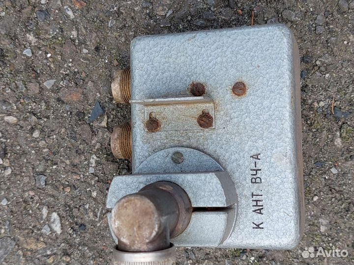 Переключатель антенн и монтажная коробка