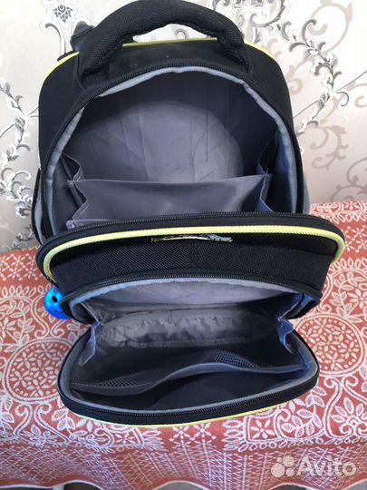 Рюкзак школьный для мальчика ортопедический