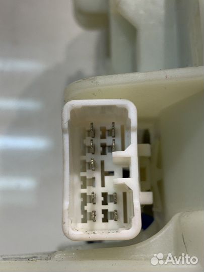 Бардачок (Kia Mohave)