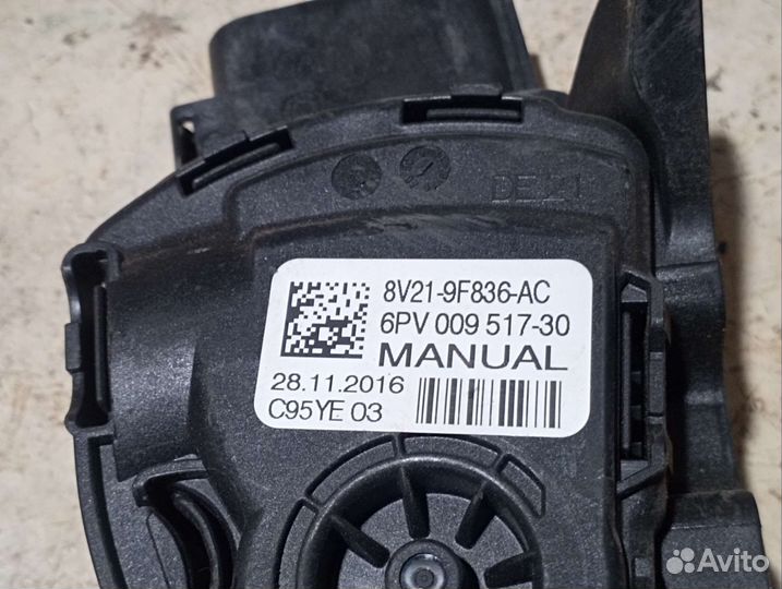 Педаль газа Ford Eco Sport