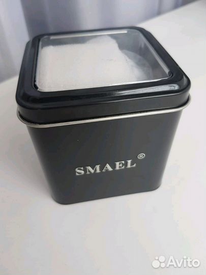 Часы Smael