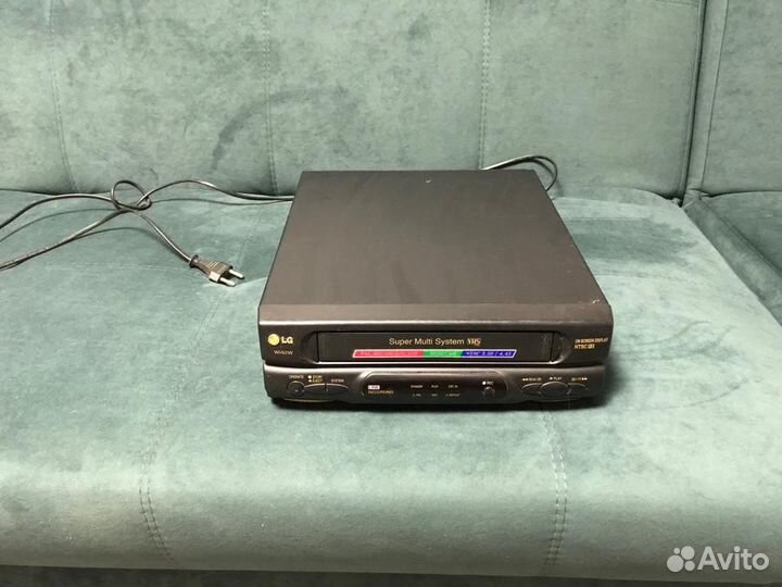 Видеомагнитофон lG за Южным