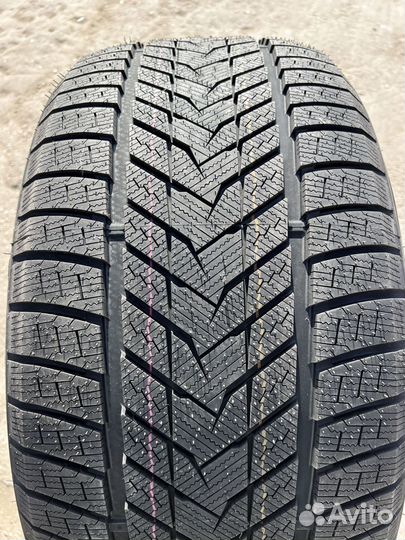 iLink SnowGripper II 275/45 R21 и 315/40 R21 106T