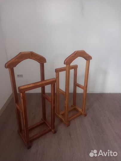 Плечики-вешалка напольные